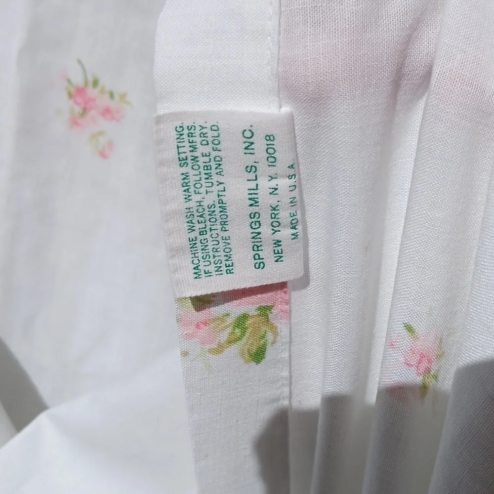 2 vintage pink green Springmaid in USA double flat sheets